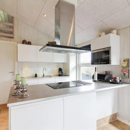 Holiday home Herbiorn - 300m From The Sea In Nw Jutland By Interhome